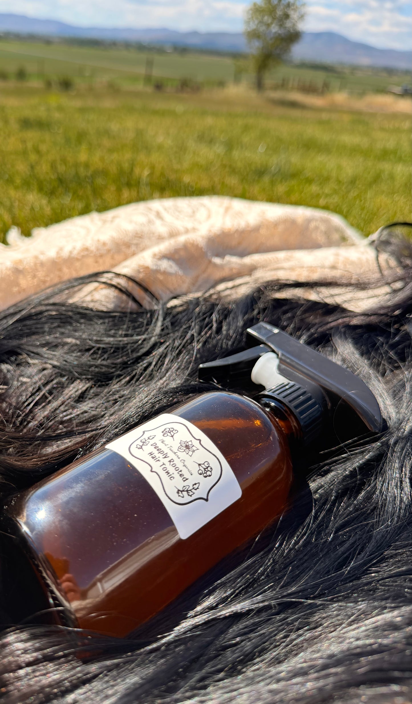 Deeply Rooted Herbal Leave In Growth Elixir & Detangling Spray 8oz
